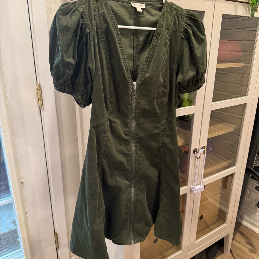 Olive Green Corduroy Puff Sleeve with Pockets Zip-Front Dress - Picture 3 of 9